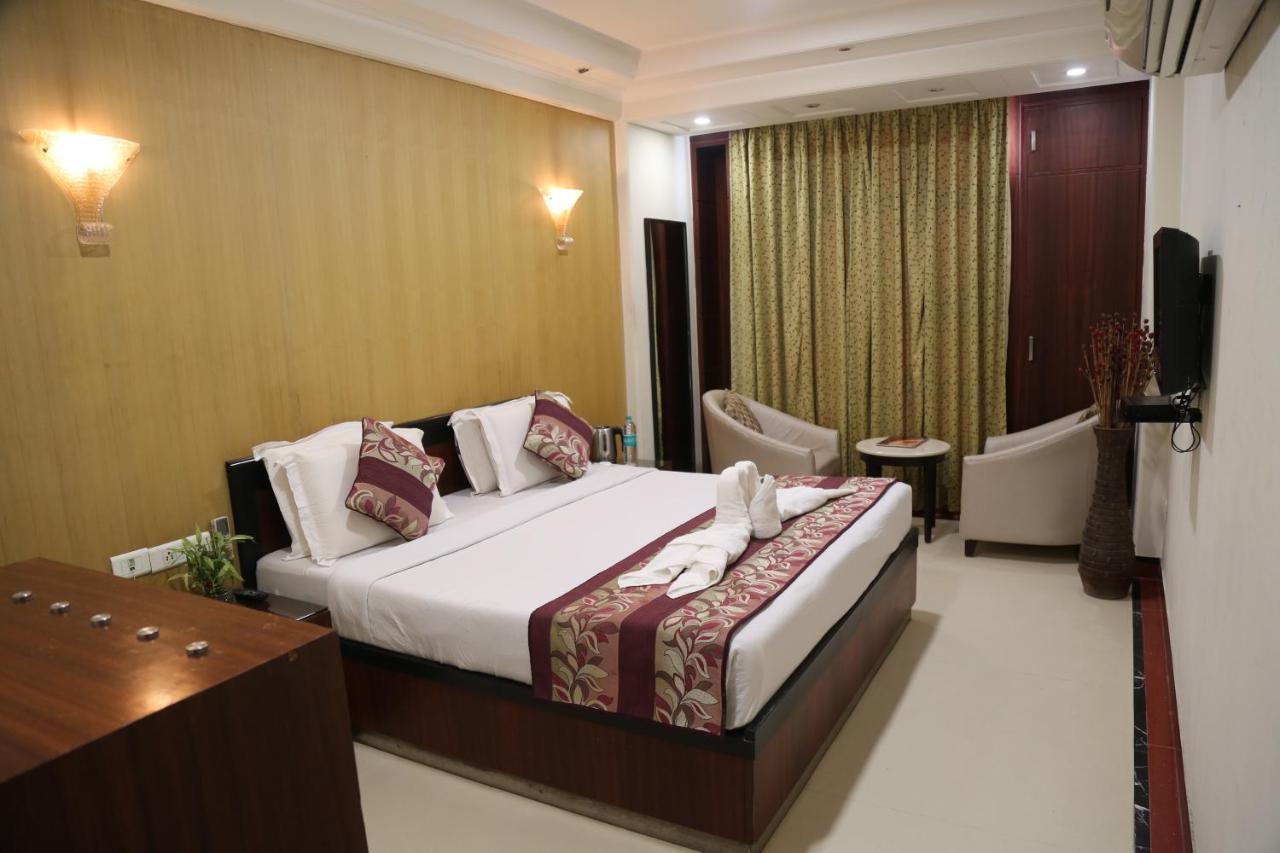 Hotel Bhoomivilas Agra  Dış mekan fotoğraf