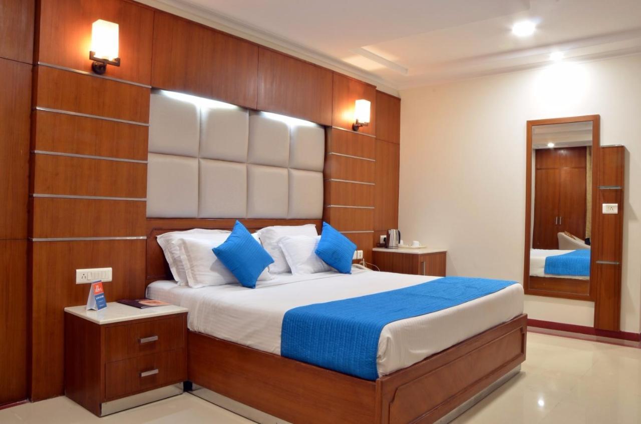 Hotel Bhoomivilas Agra  Dış mekan fotoğraf