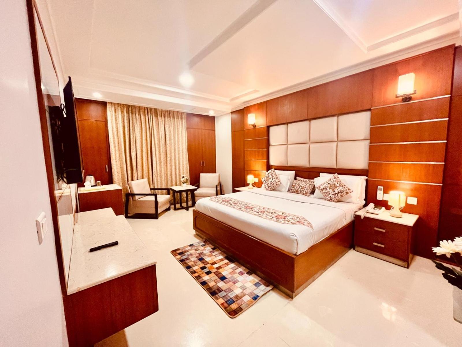 Hotel Bhoomivilas Agra  Dış mekan fotoğraf