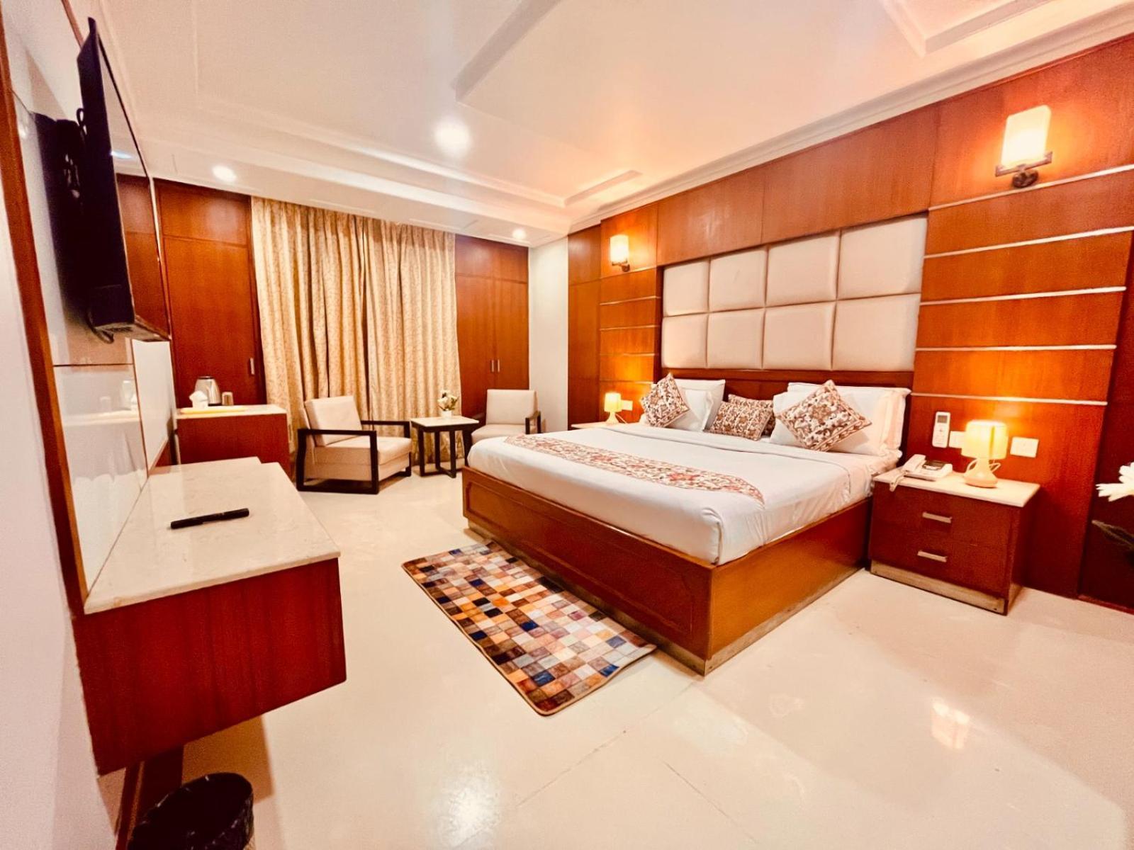 Hotel Bhoomivilas Agra  Dış mekan fotoğraf